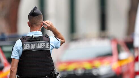 Gun and ISIS Flag Discovered in Car of Two Brothers Arrested in France for Antisemitism